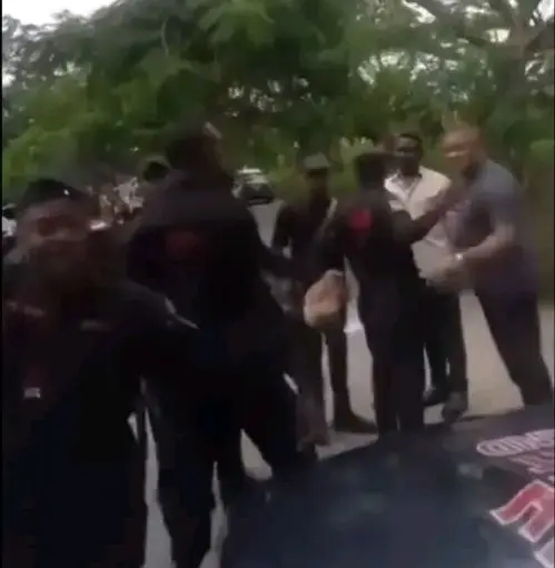Police officer threatens C’River LG Chairman, says “armed robbers will visit you”